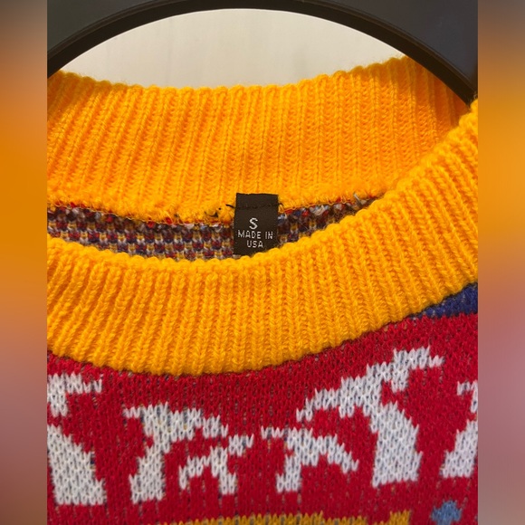 Cap'n Crunch Holiday Sweater Christmas Cereal Limited Edition Unisex size Small - Picture 5 of 6